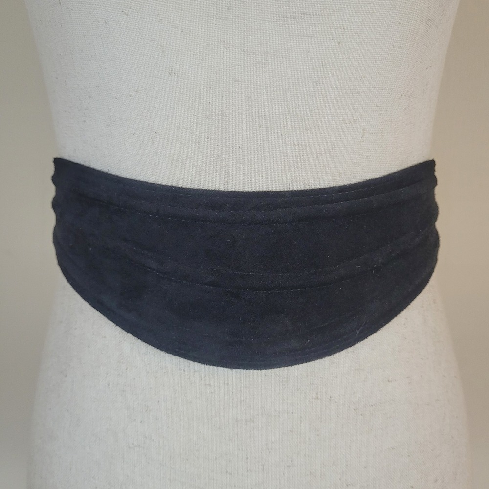 Vintage Ginnie Johansen Belt XS Black Suede Cinch Waist 90s Minimalist Retro